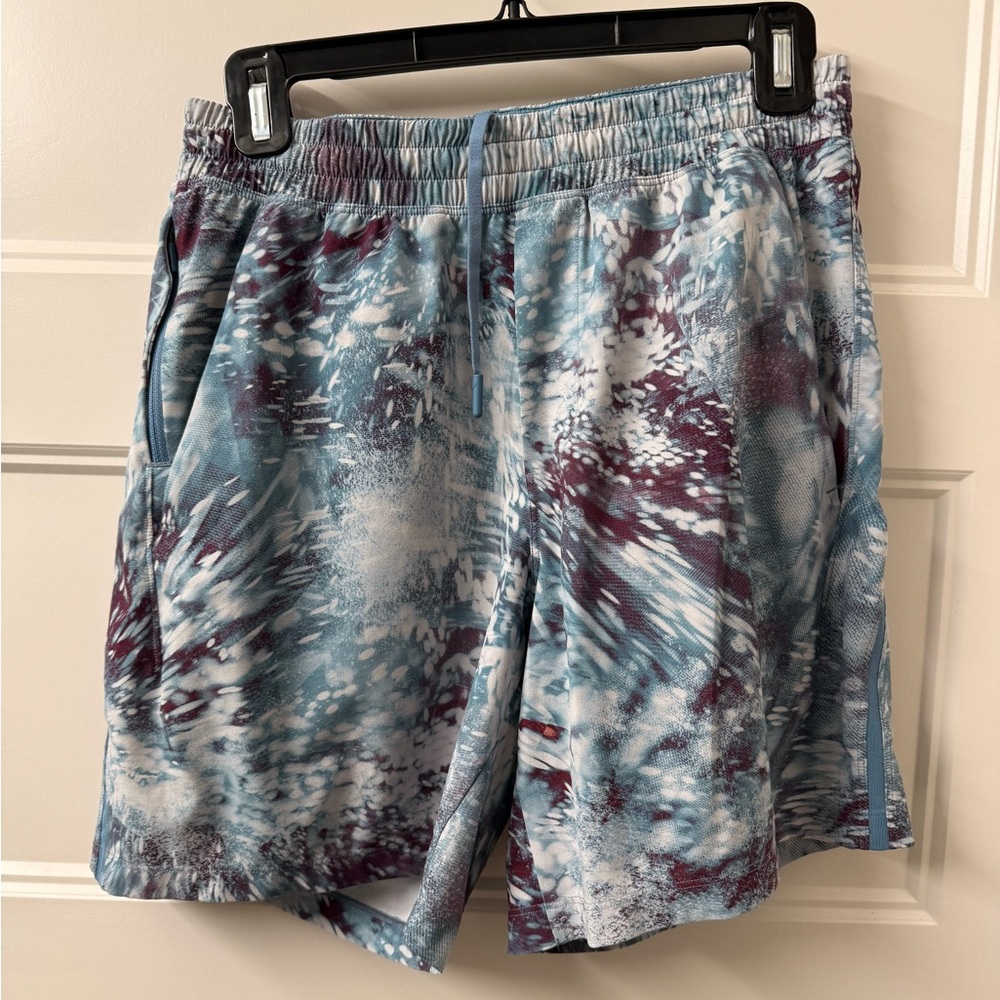 Lulu pace breaker shorts 7in